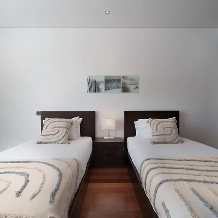 Villa Marina Luxurious House With Pool By Lovelystay